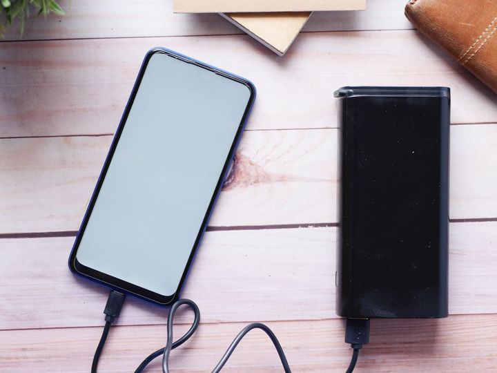 Example photo: 10,000 mAh Power Bank